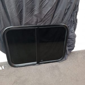 RV Sliding Window - Right